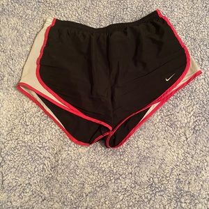Nike Shorts 🦋